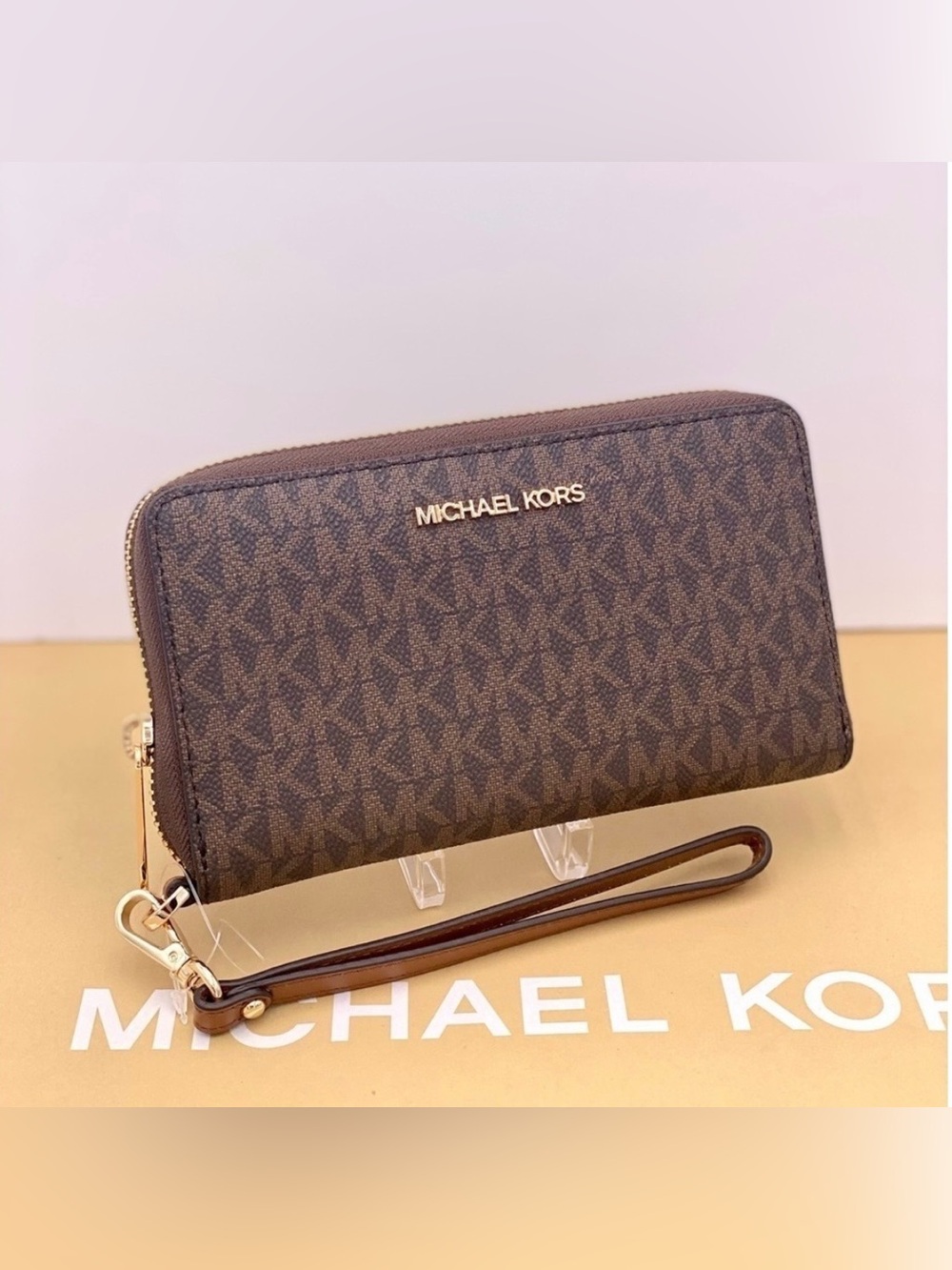 MICHAEL KORS Jet Set Phone Case Wallet/ Wristlet NWT!!